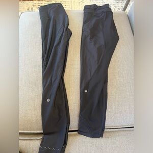 (2) Lululemon leggings bundle deal. 1 price for 2 leggings